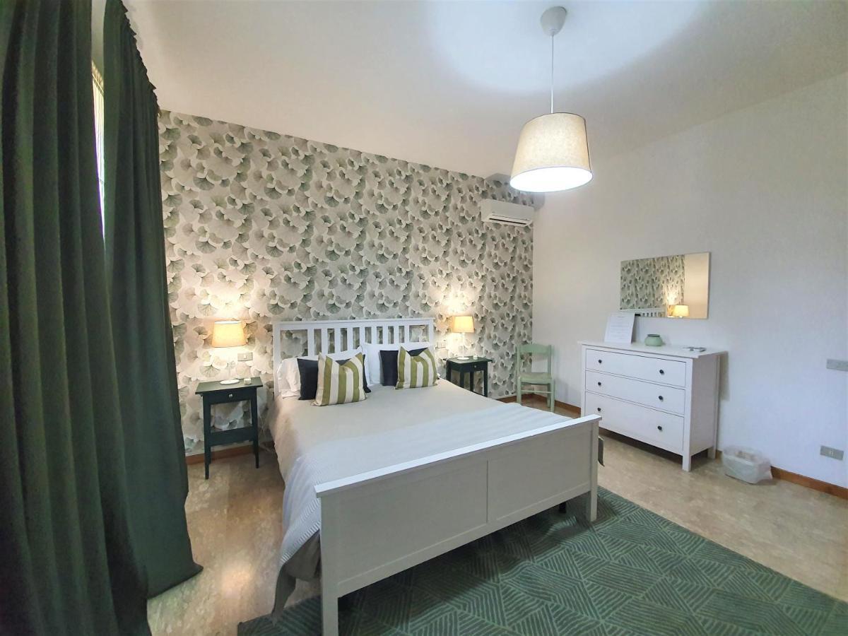 Villa Rosa - Sperlonga Vertice Rooms エクステリア 写真