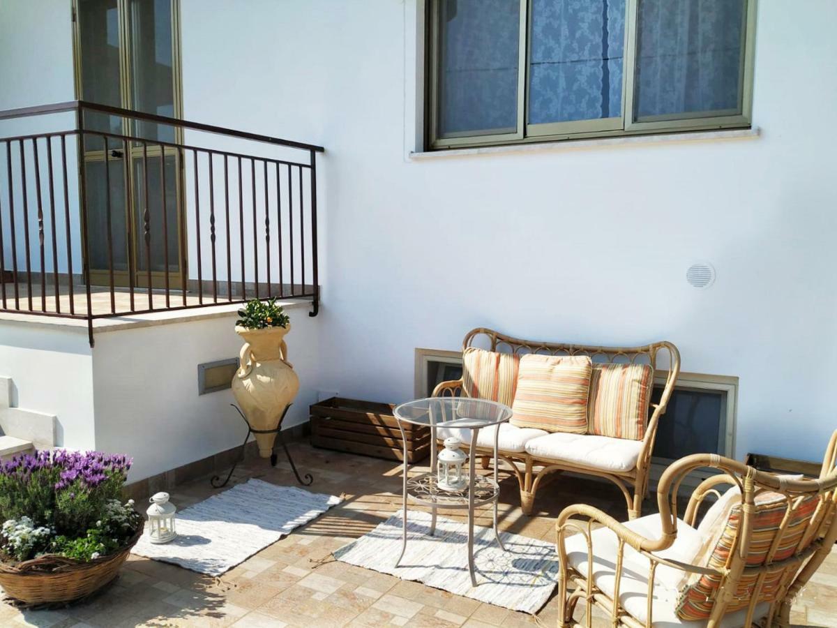 Villa Rosa - Sperlonga Vertice Rooms エクステリア 写真
